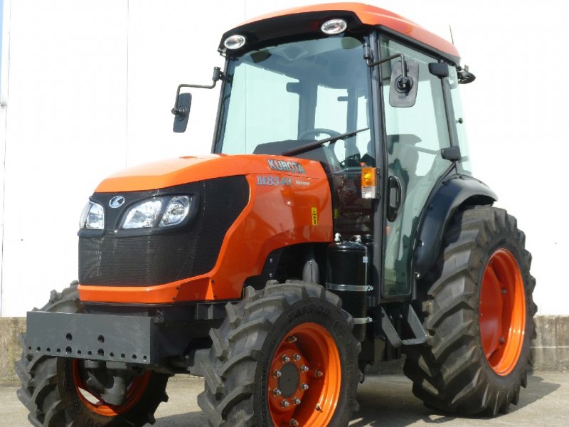 Vineyard tractor Kubota M8540 Narrow www.buchens.de