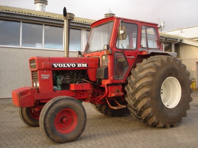 Volvo BM 700 Traktor - technikboerse.com
