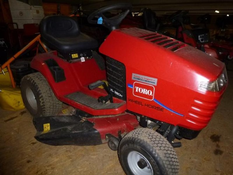 Toro XL380H Rasentraktor - technikboerse.com