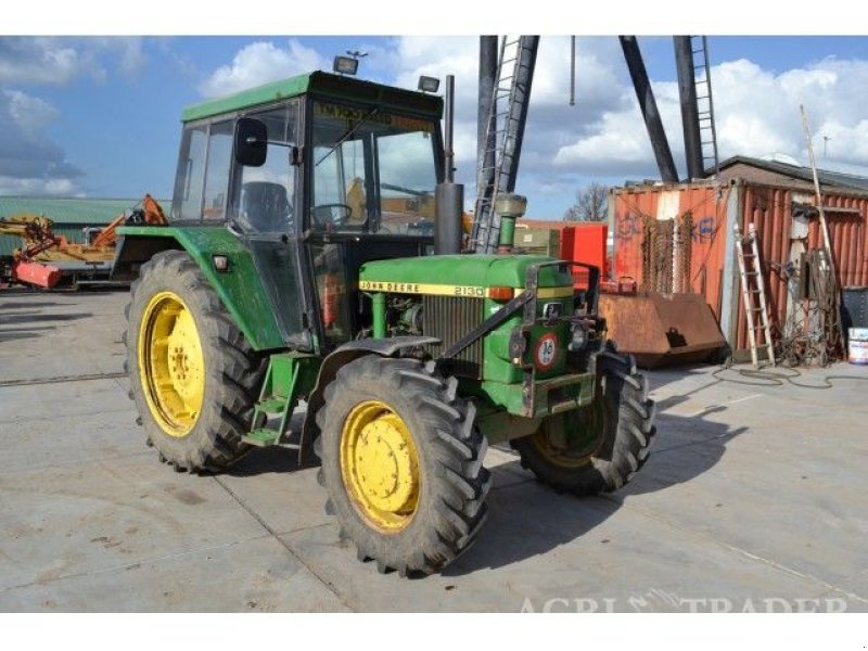 John Deere 2130 4x4 Tracteur