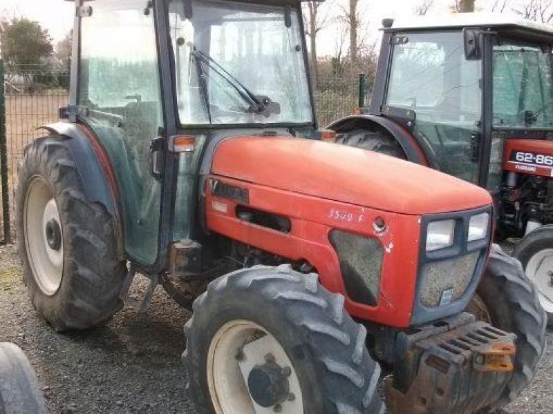 valtra 3500 f tracteur pour viticulture