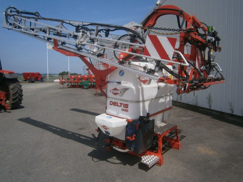 Kuhn DELTIS 1200 Field sprayer