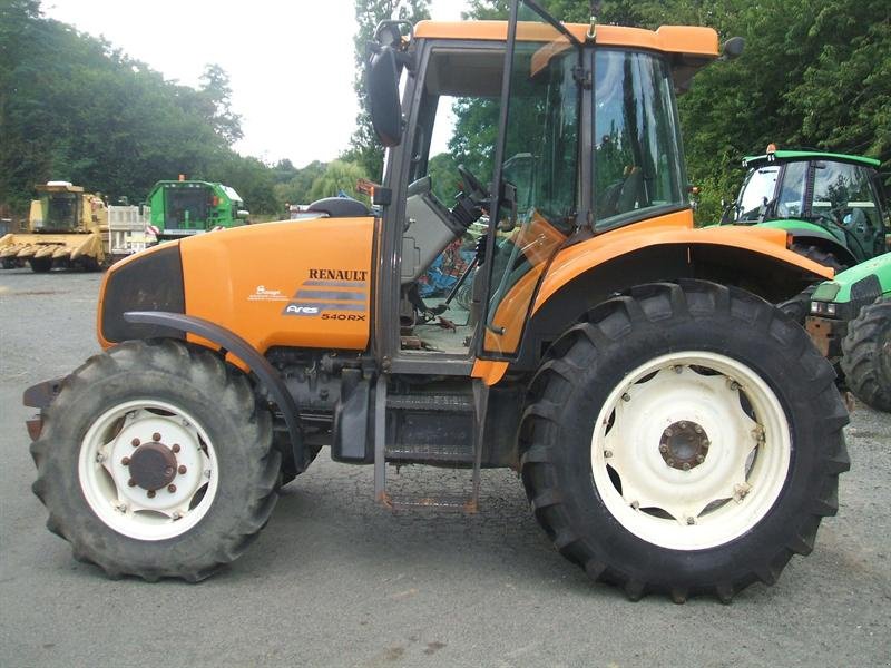 Renault ares 540 rx Traktor