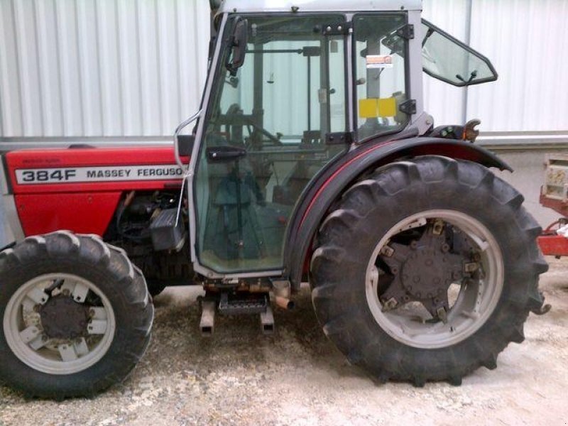 massey ferguson 384  f tracteur pour viticulture