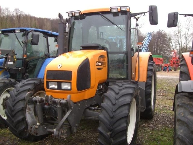 Renault ARES 556 RZ Tractor