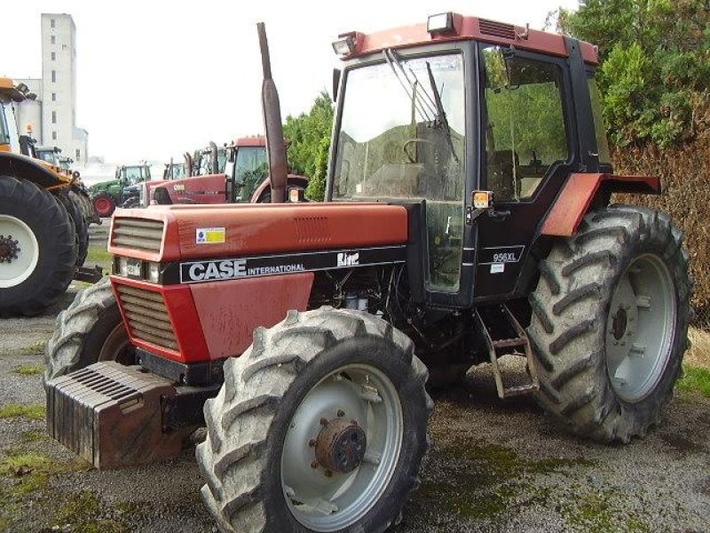 Case IH 956 XL Tractor