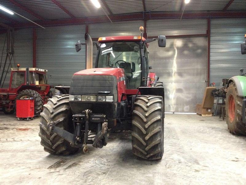Case IH MAGNUM MX 180 Tracteur