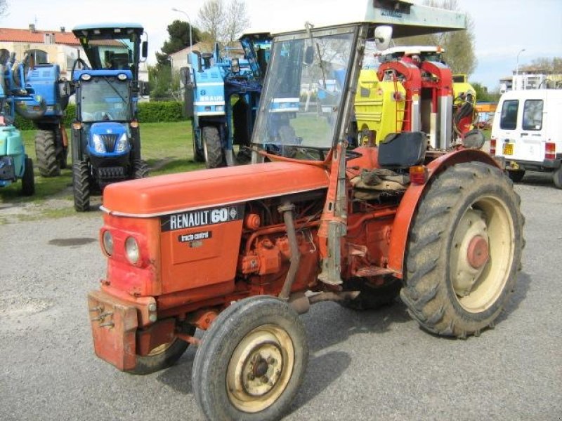 renault 60 tracteur pour viticulture