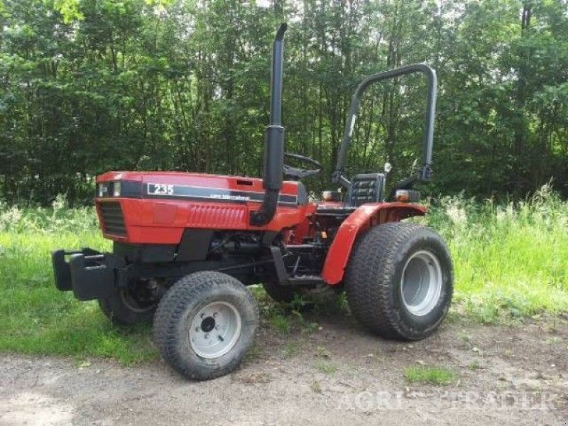 Case IH IH 235 Tracteur