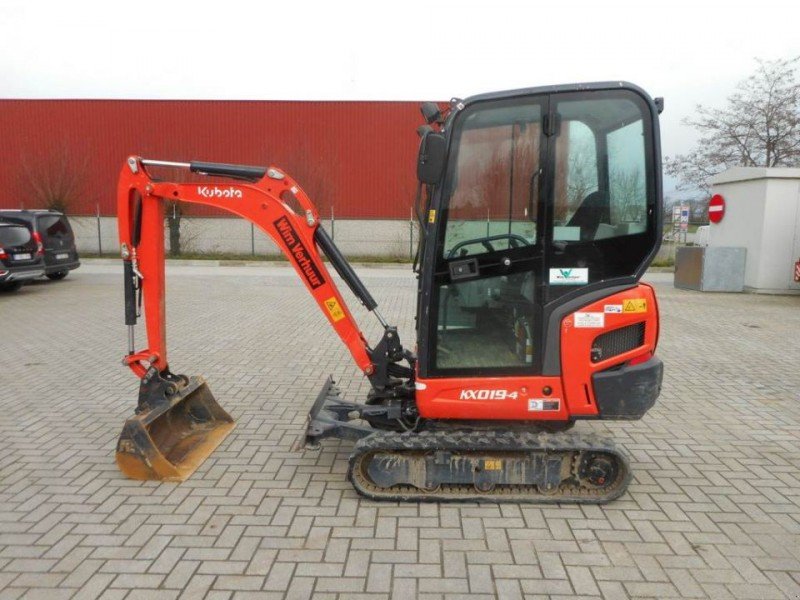 Kubota KX008 Mini digger