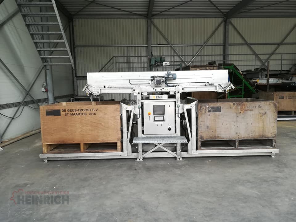 Kartoffellagerungstechnik des Typs KMK Kistenfüller, Kisten befüllen, NS2, Neumaschine in Ehekirchen (Bild 8)
