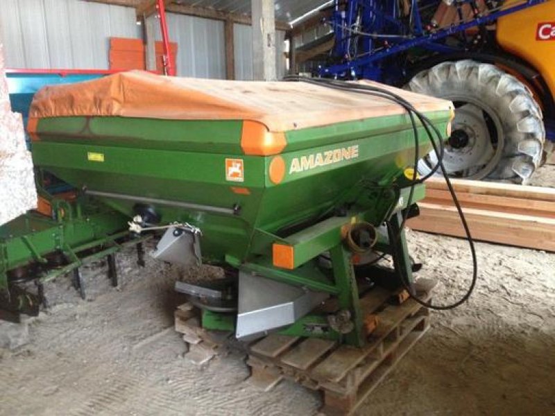 Amazone ZAM NOVIS fertilizer spreader