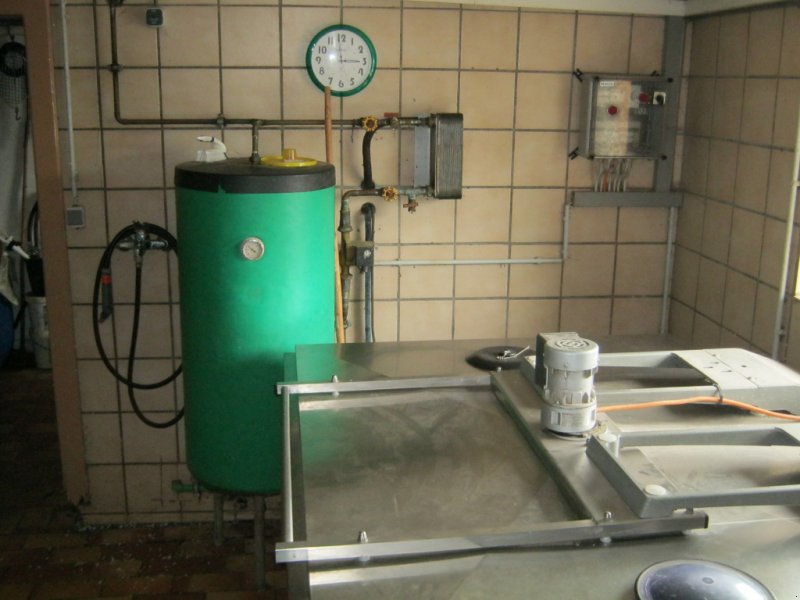 Melkanlage typu Alfa Laval Milchkühlwanne, Wärmerückgewinnung, Vakuumpumpe VP77, WASCHAUTOMAT ALW 3000, Gebrauchtmaschine v Weißenstadt (Obrázok 1)