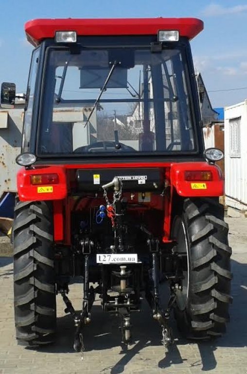 Oldtimer-Traktor des Typs foton 454,  in Глеваха (Bild 2)