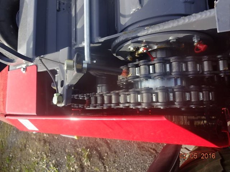 Rundballenpresse des Typs Metal-Fach Z 562 RW-    NEU  - Mit Rotor - Schneidwerk- Sonderpreis, Neumaschine in Neureichenau (Bild 14)