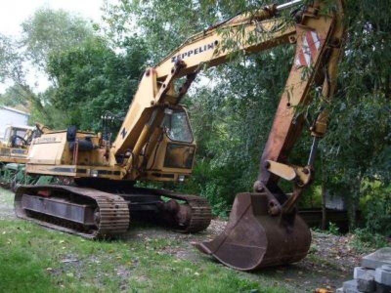 Caterpillar Zeppelin 216 Kettenbagger