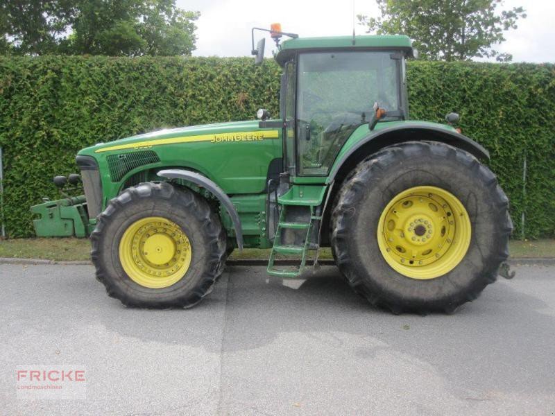 John Deere 8320 Powershift Traktor - technikboerse.com