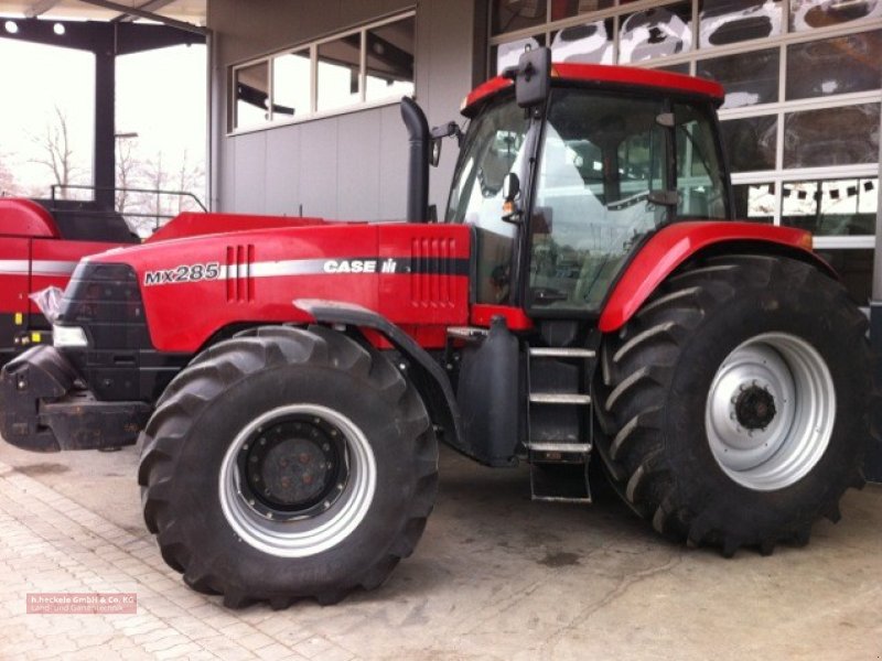 Case IH MX Magnum 285 Traktor