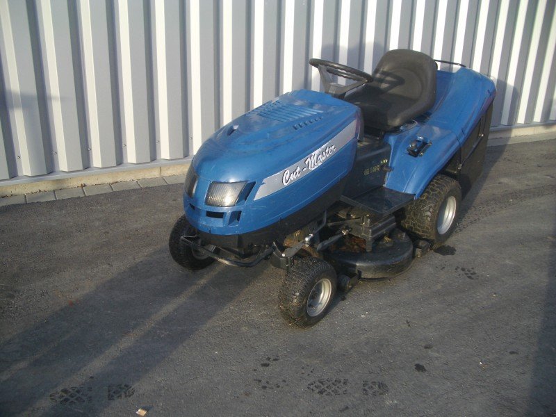 Iseki Cut Master Aufsitzmäher