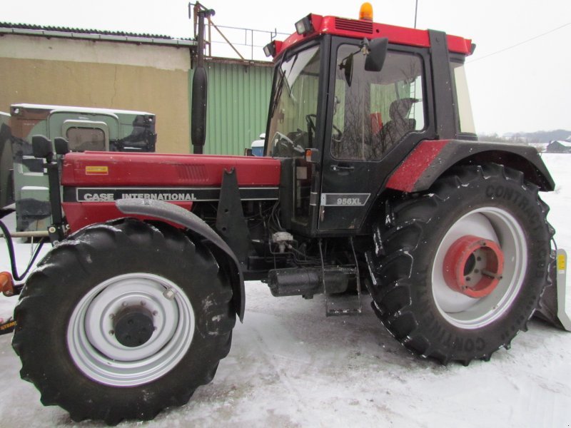 Case IH 956 XL Tractor
