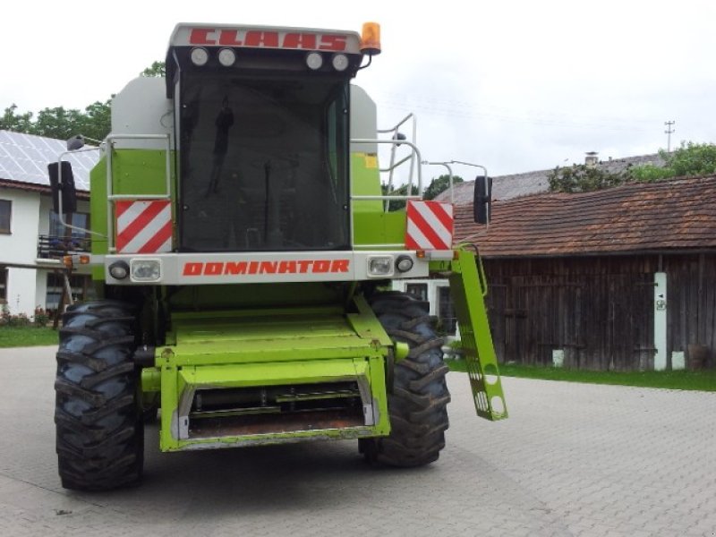 CLAAS Dominator 108 SL Maxi Moissonneusebatteuse