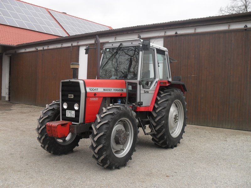 Massey Ferguson MF-1004 T Traktor - technikboerse.com