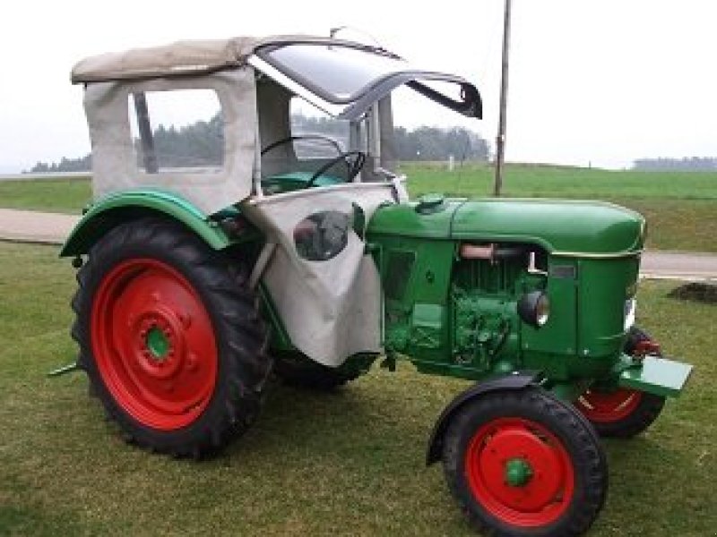 DeutzFahr D30/S NFG Traktor