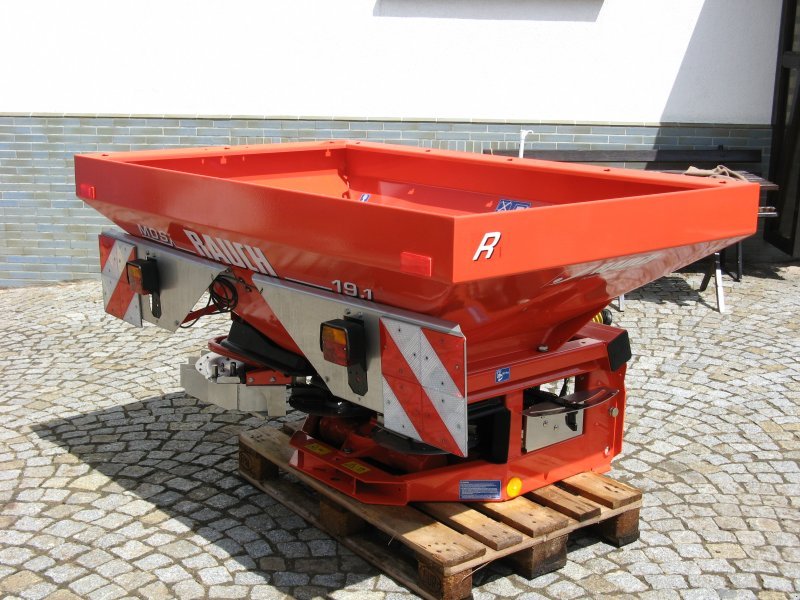 Rauch MDS 19.1 R fertilizer spreader