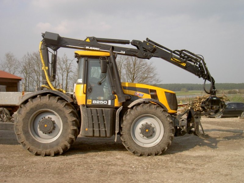 JCB Fastrac 8250 Tracteur