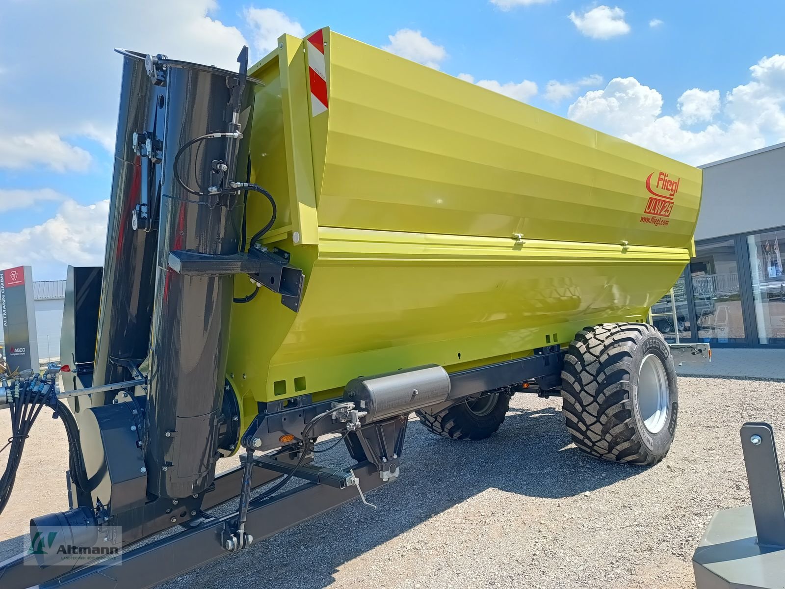 Überladewagen typu Fliegl ULW25, Vorführmaschine v Lanzenkirchen (Obrázek 2)