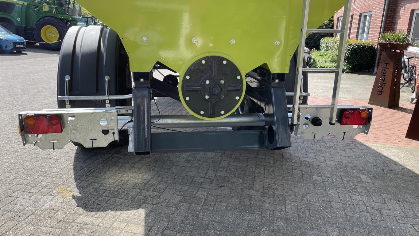 Überladewagen of the type Fliegl VARIO ULW 25, Neumaschine in Dätgen (Picture 4)