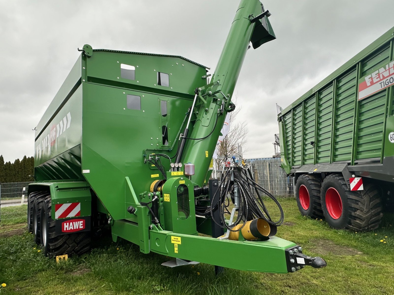 Überladewagen des Typs Hawe ULW 3000 T, Neumaschine in Kruckow (Bild 2)