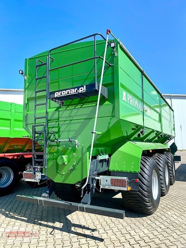 Überladewagen des Typs Sonstige Pronar T 743 M Überladewagen 43 m³ Wiegesystem 34 to Zwangslenkung, Neumaschine in Ostheim/Rhön (Bild 4)