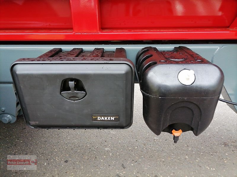 Überladewagen a típus Unia BIZON 36 Überladewagen 36 m³ Wiegesystem 31 to, Neumaschine ekkor: Ostheim/Rhön (Kép 24)