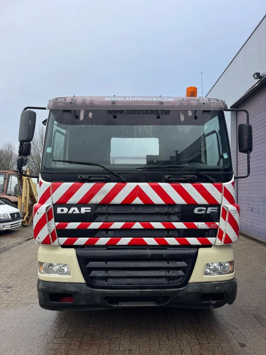 Abrollcontainer des Typs DAF 85.430 **EURO3-BELGIAN TRUCK-MANUAL GEARBOX**, Gebrauchtmaschine in Kessel (Bild 2)