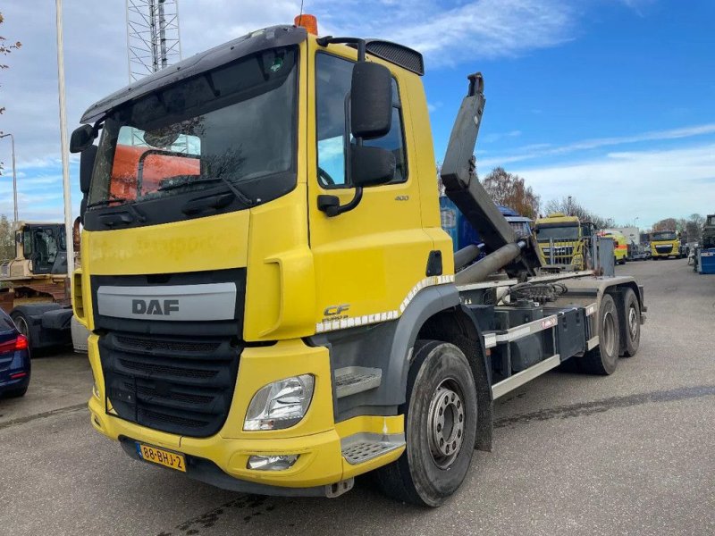 Abrollcontainer del tipo DAF CF 400 VDL 26 Tons Haaksysteem 6x2 stuuras 8 banden Euro 6 !!, Gebrauchtmaschine In Kerkrade (Immagine 1)