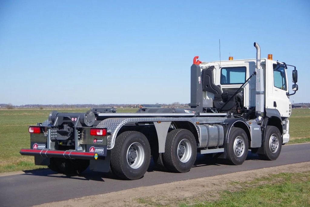 Abrollcontainer типа DAF CF 530 43-tons 8x4 WSG met 30-tons VDL haakarm, Gebrauchtmaschine в Groenekan (Фотография 4)