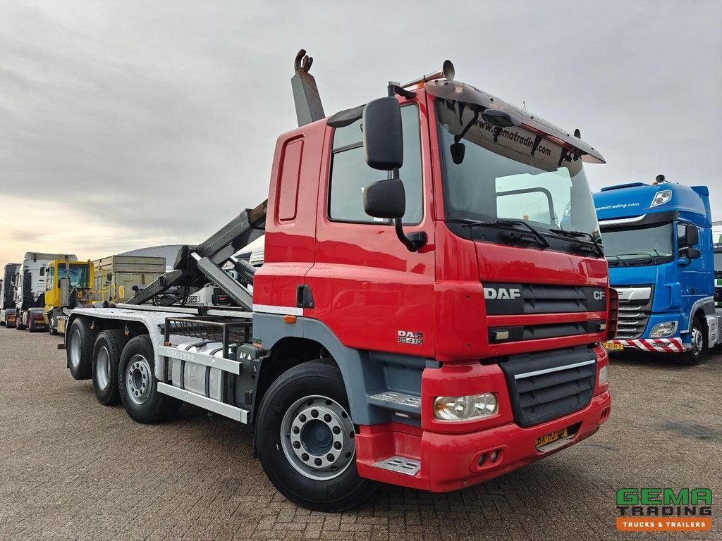 Abrollcontainer типа DAF FAK CF85.410 8x2/4 Slaapcab Euro5 - HaakarmSysteem VDL S25-5900, Gebrauchtmaschine в Oud Gastel (Фотография 4)