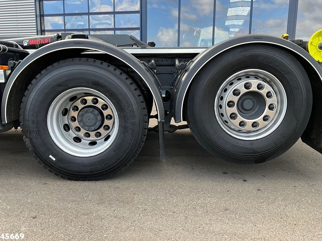 Abrollcontainer des Typs DAF FAN CF 340 Euro 6 Hiab 22 Tonmeter laadkraan Just 136.360 km!, Gebrauchtmaschine in ANDELST (Bild 11)