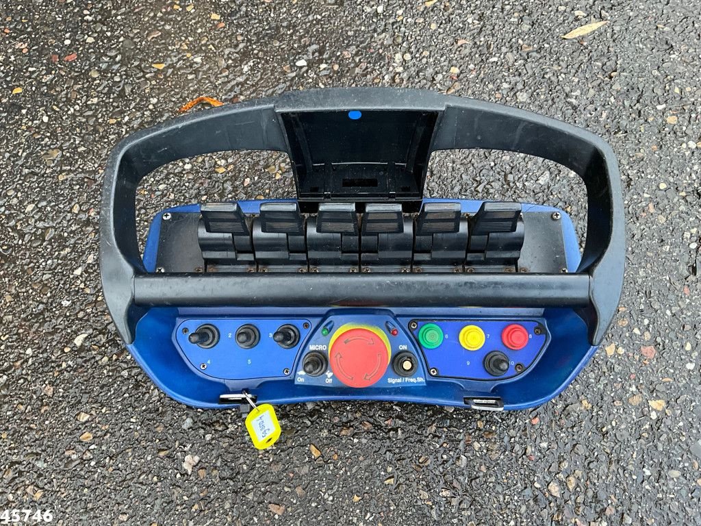 Abrollcontainer des Typs DAF FAN CF 370 Euro 6 HMF 22 Tonmeter laadkraan Just 149.152 km!, Gebrauchtmaschine in ANDELST (Bild 11)