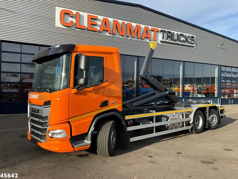 Abrollcontainer typu DAF FAN XD 450 Euro 6 Hyvalift 26 Ton haakarmsysteem, Neumaschine v ANDELST (Obrázok 1)