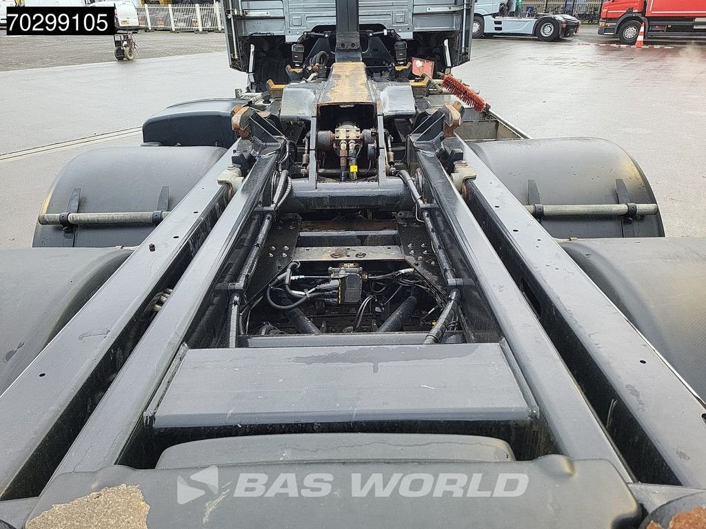 Abrollcontainer des Typs DAF XG 530 6X2 HIAB Multilift ULT21S61-WMITF Lift + Steering Axle Re, Gebrauchtmaschine in Veghel (Bild 9)