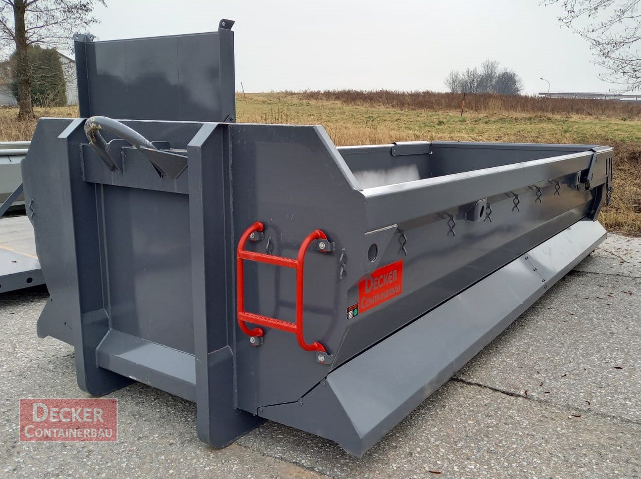 Abrollcontainer of the type Decker Container Abrollcontainer, Halfpipe, HARDOX, ca.14m³, hydr.Heckklappe, Neumaschine in Armstorf (Picture 5)