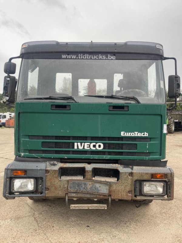 Abrollcontainer tip Iveco Eurotech **18030-6CYL-MANUAL PUMP**, Gebrauchtmaschine in Kessel (Poză 2)