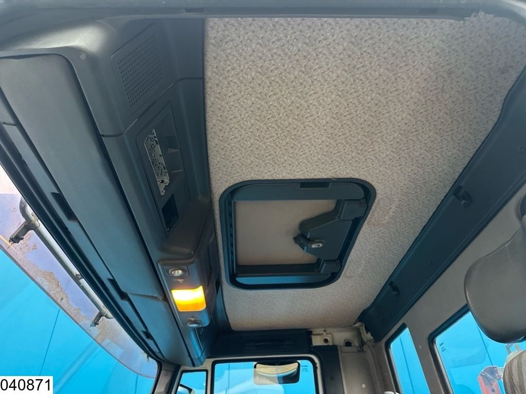 Abrollcontainer Türe ait Iveco EuroTech 190E38 Manual transmission, Telma, Dalby, Hydraulics, Gebrauchtmaschine içinde Ede (resim 9)