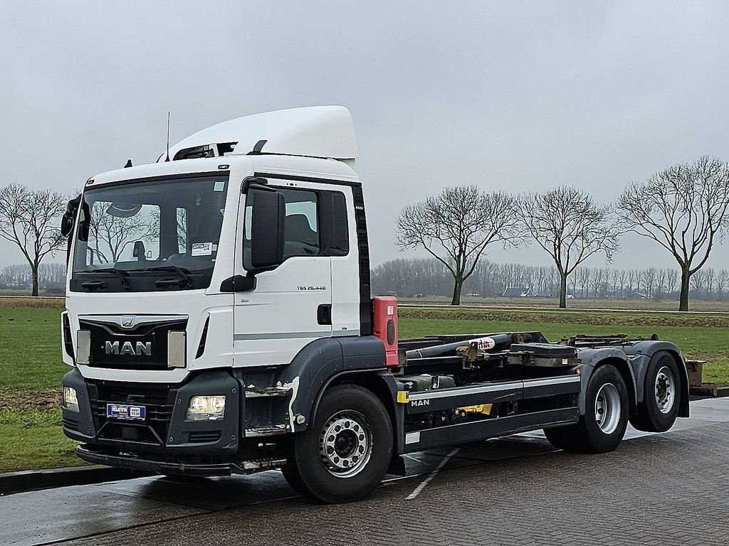 Abrollcontainer от тип MAN 26.440 TGS 6X2-4 INTARDER, Gebrauchtmaschine в Vuren (Снимка 2)