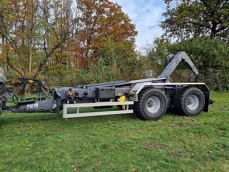 Abrollcontainer des Typs Metaltech PH 19 Hakenlift, Neumaschine in Stemwede (Bild 1)