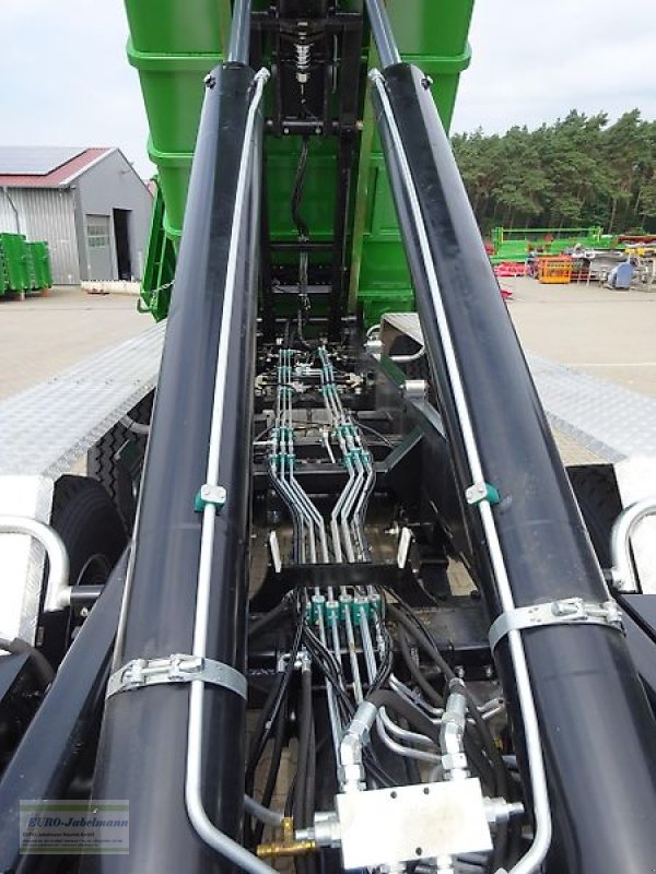 Abrollcontainer Türe ait PRONAR Hakenlift / Abrollkipper /  Containeranhänger / Containerfahrzeug / Abrollsystem / Abrollfahrzeug / Hakengerät Modell T 386, 33 to. Tridem, Neumaschine içinde Itterbeck (resim 20)