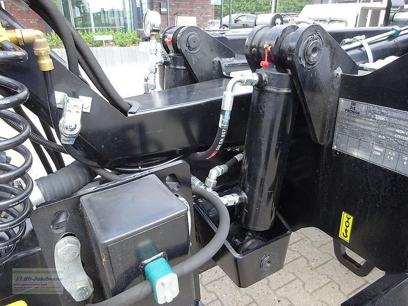 Abrollcontainer Türe ait PRONAR Hakenlift / Abrollkipper /  Containeranhänger / Containerfahrzeug / Abrollsystem / Abrollfahrzeug / Hakengerät Modell T 386, 33 to. Tridem, Neumaschine içinde Itterbeck (resim 22)