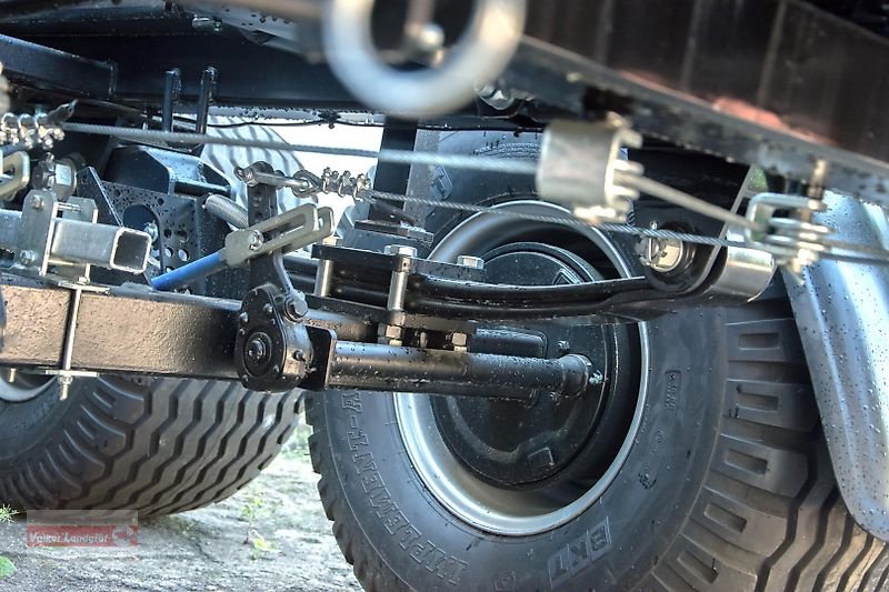 Abrollcontainer des Typs PRONAR T 185/1 Hakenliftanhänger 15 to Parabel-Fahrwerk, Neumaschine in Ostheim/Rhön (Bild 20)